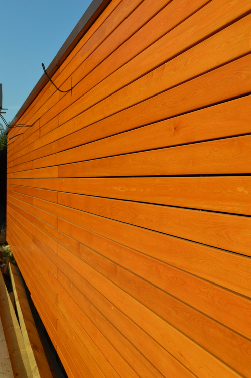 Покраска деревянных заборов и малых архитектурных форм