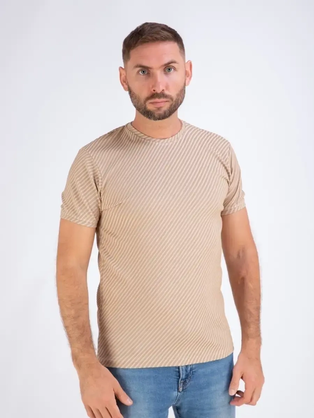 Футболка мужская однотонная базовая