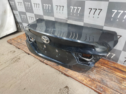 Крышка багажника Toyota Camry (XV70) 17-нв Б/У Оригинал 6440106F70