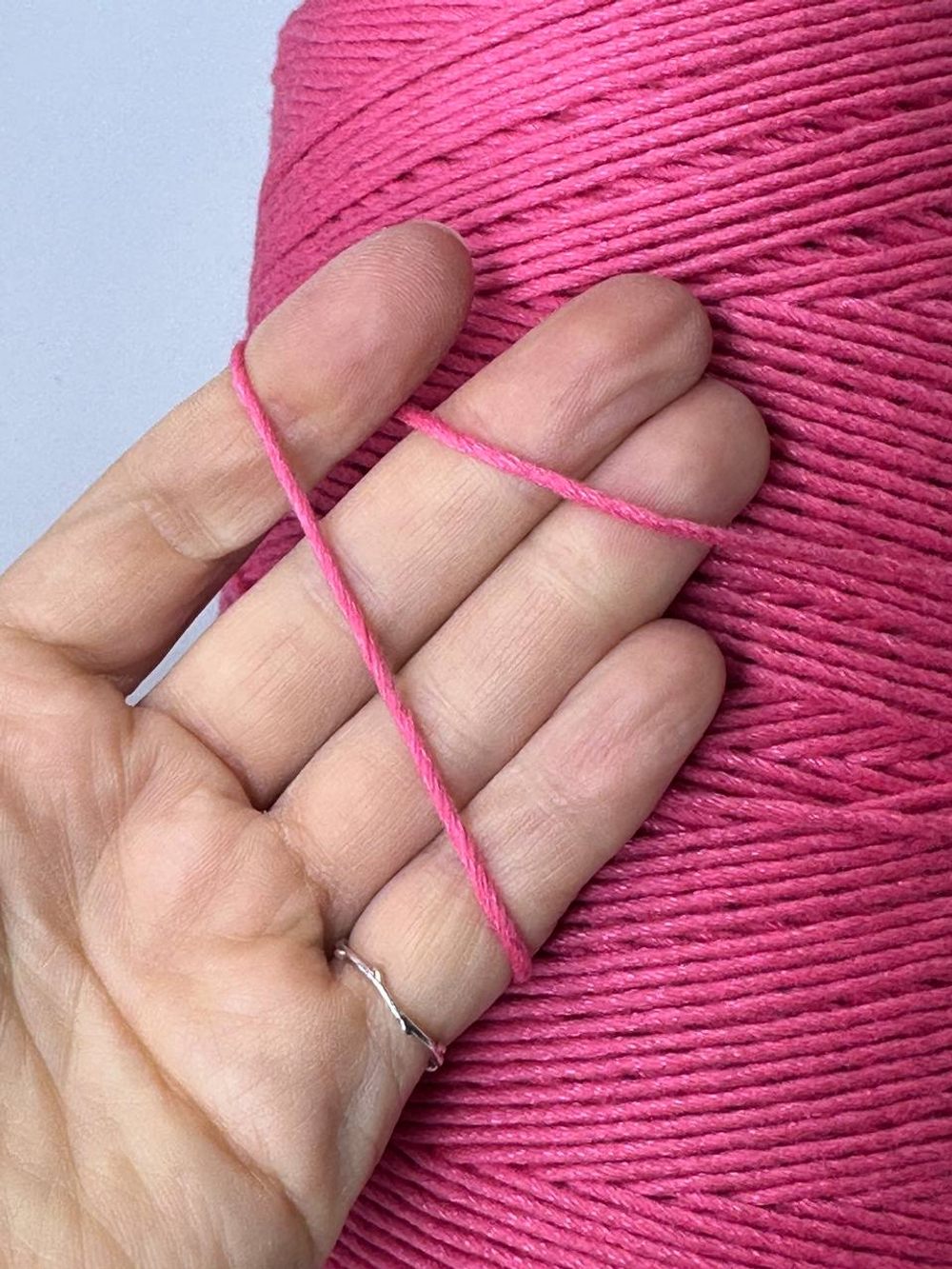 PABLO - Linsieme; 42% кашемир, 8% шелк, 50% меринос; 300м/100гр; цвет: розовый; Есть бобинка: 233 гр; S704