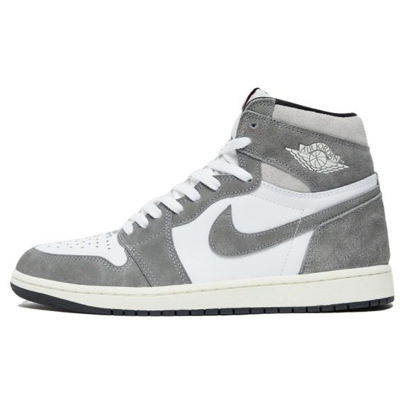 Jordan Air Jordan 1 High OG &quot;Black and Smoke Grey&quot;