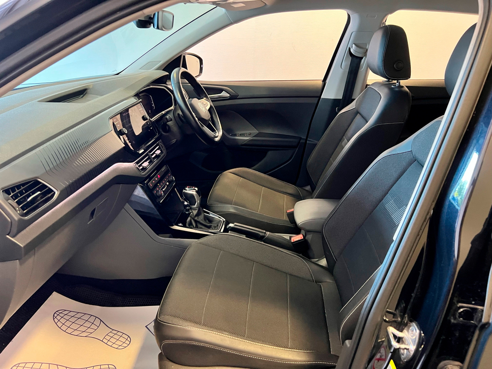 Volkswagen T-Cross, 2020 год