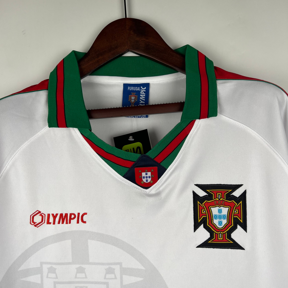Выездная ретро форма сборной Португалии 1996/97