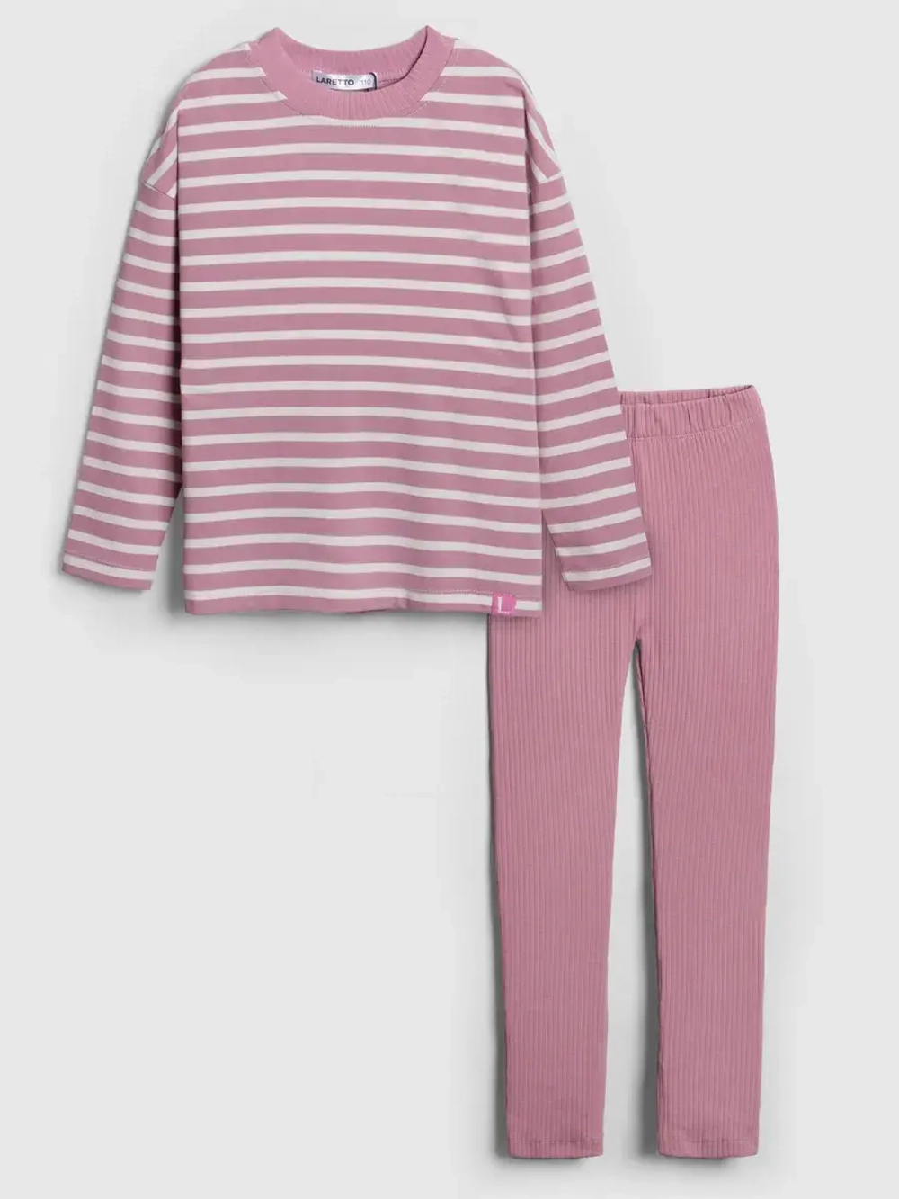 Розовый костюм для девочки в полоску на осень