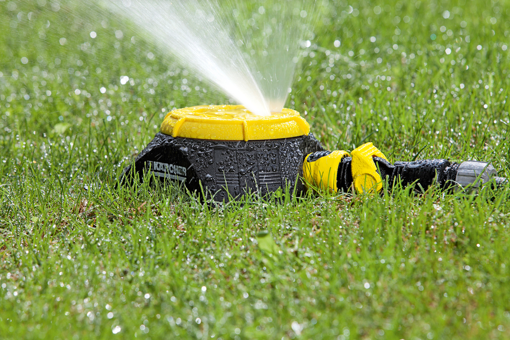 Коннектор с регулятором потока воды