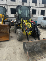 BOULDER WL20 Фронтальный погрузчик WL20T (Дизельный, 2,7 л, 39 л.с., АТ)