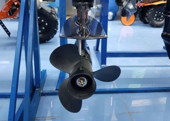 2х-тактный лодочный мотор NISSAN MARINE NM 30 H S Б/У