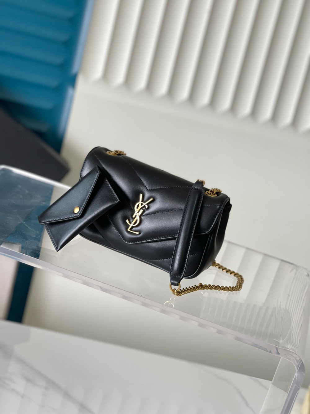 Saint Laurent Loulou Mini 20 cm