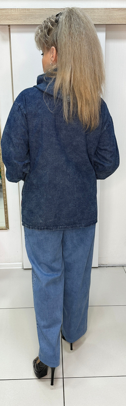 Джинсовый комбинированный жакет-ветровка