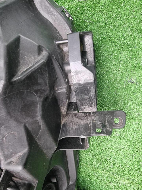 Фара левая Nissan X-Trail Т31 (2010-2015) ксенон