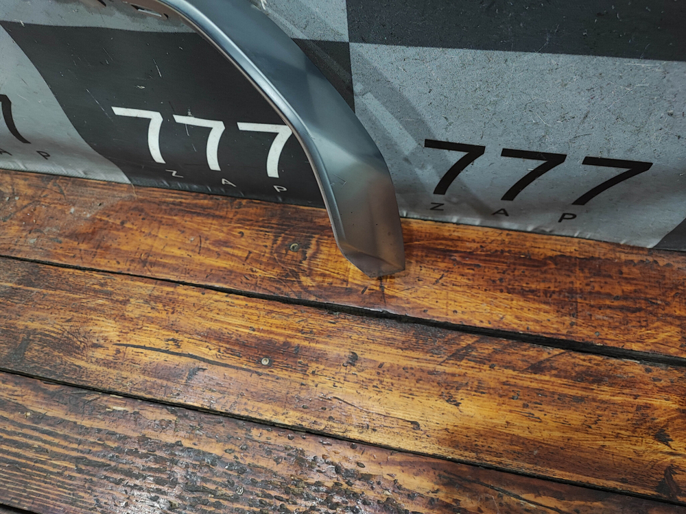 Накладка молдинг хром заднего бампера Audi Q5 (FY) 20-нв Б/У Оригинал  80A853057A3Q7