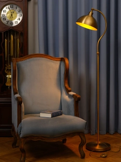 Напольный торшер винтажный, лампа