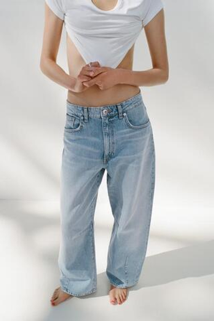 ZARA ДЖИНСЫ TRF BAGGY BALLOON СО СРЕДНЕЙ ПОСАДКОЙ, ЛИНЯЛЫЙ СИНИЙ