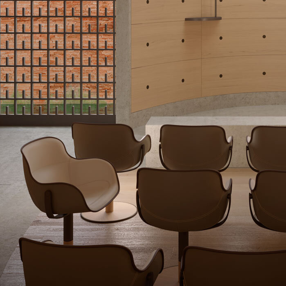 Стул ChiWingLo ALMA Revolving Armchair