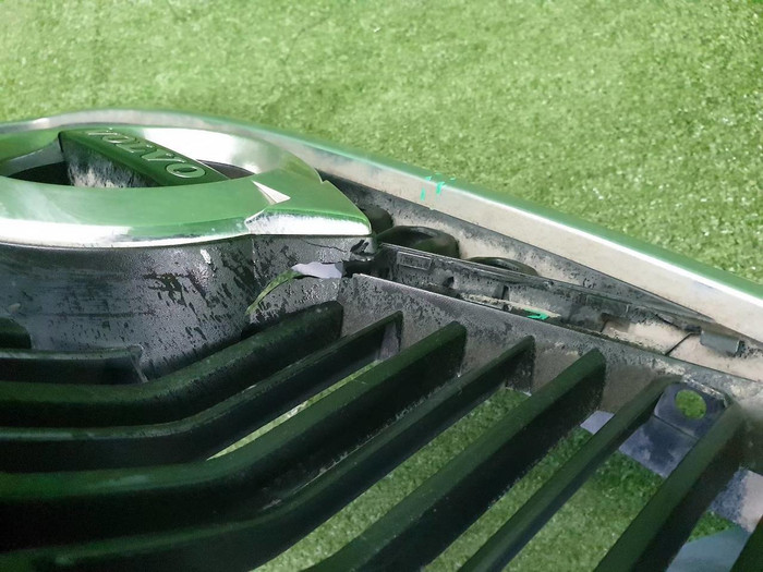 Решетка радиатора Volvo XC40 (2017-2022)