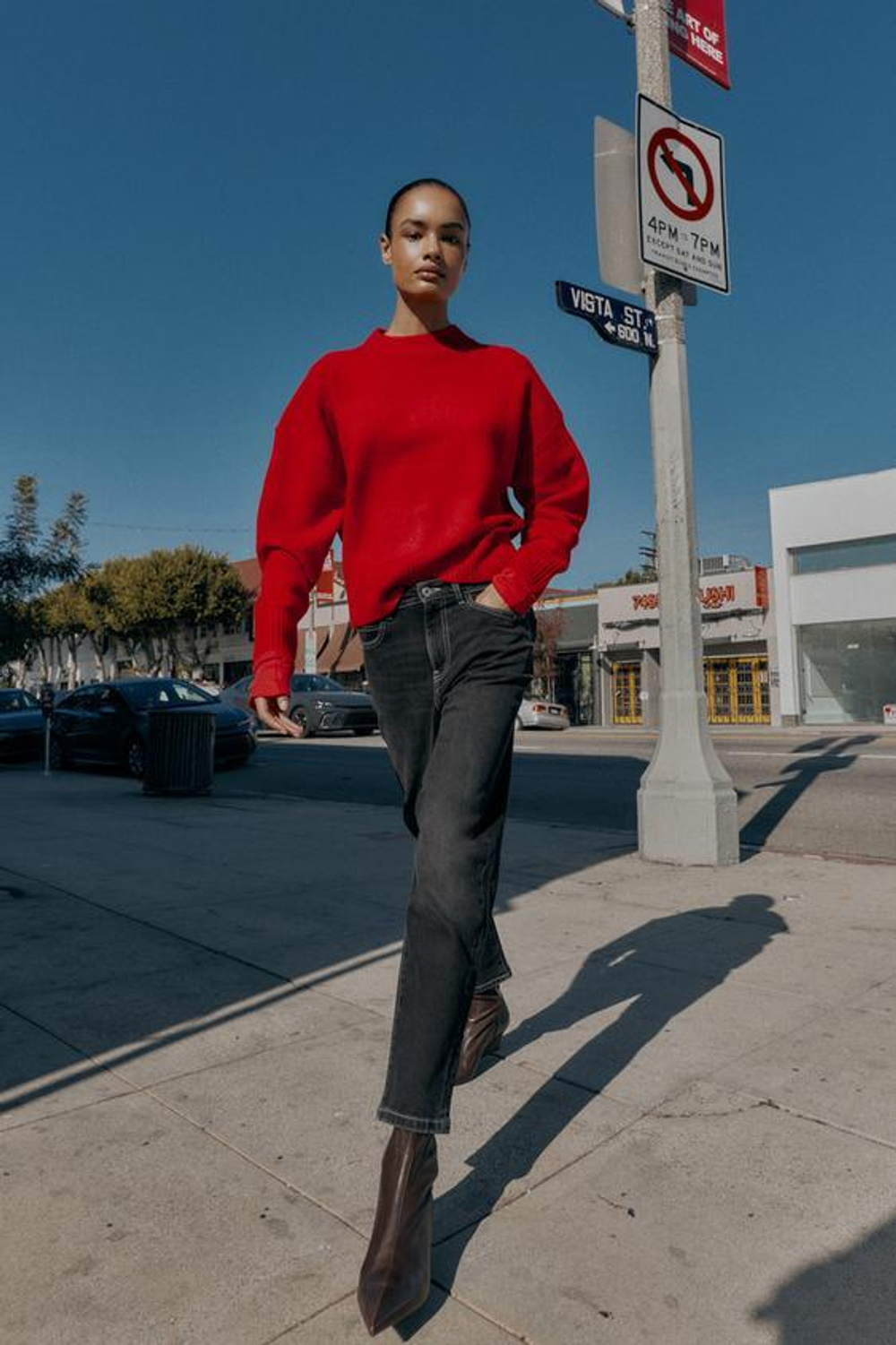 ZARA ДЖИНСЫ Z.01 MOM FIT С ВЫСОКОЙ ПОСАДКОЙ, ЧЕРНЫЙ