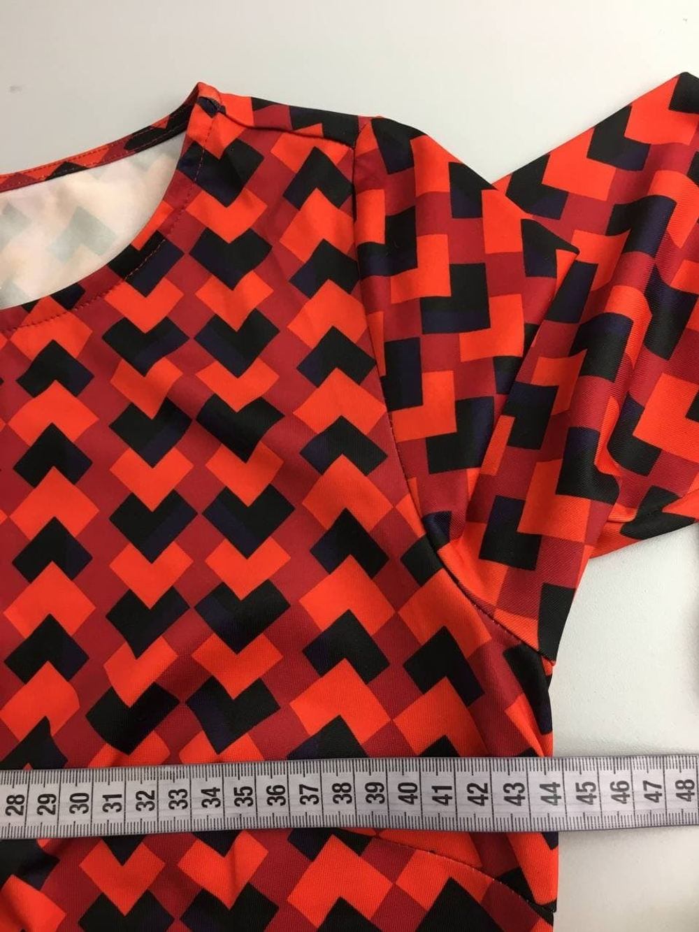 Платье Incity с геометрическим принтом 44 размер