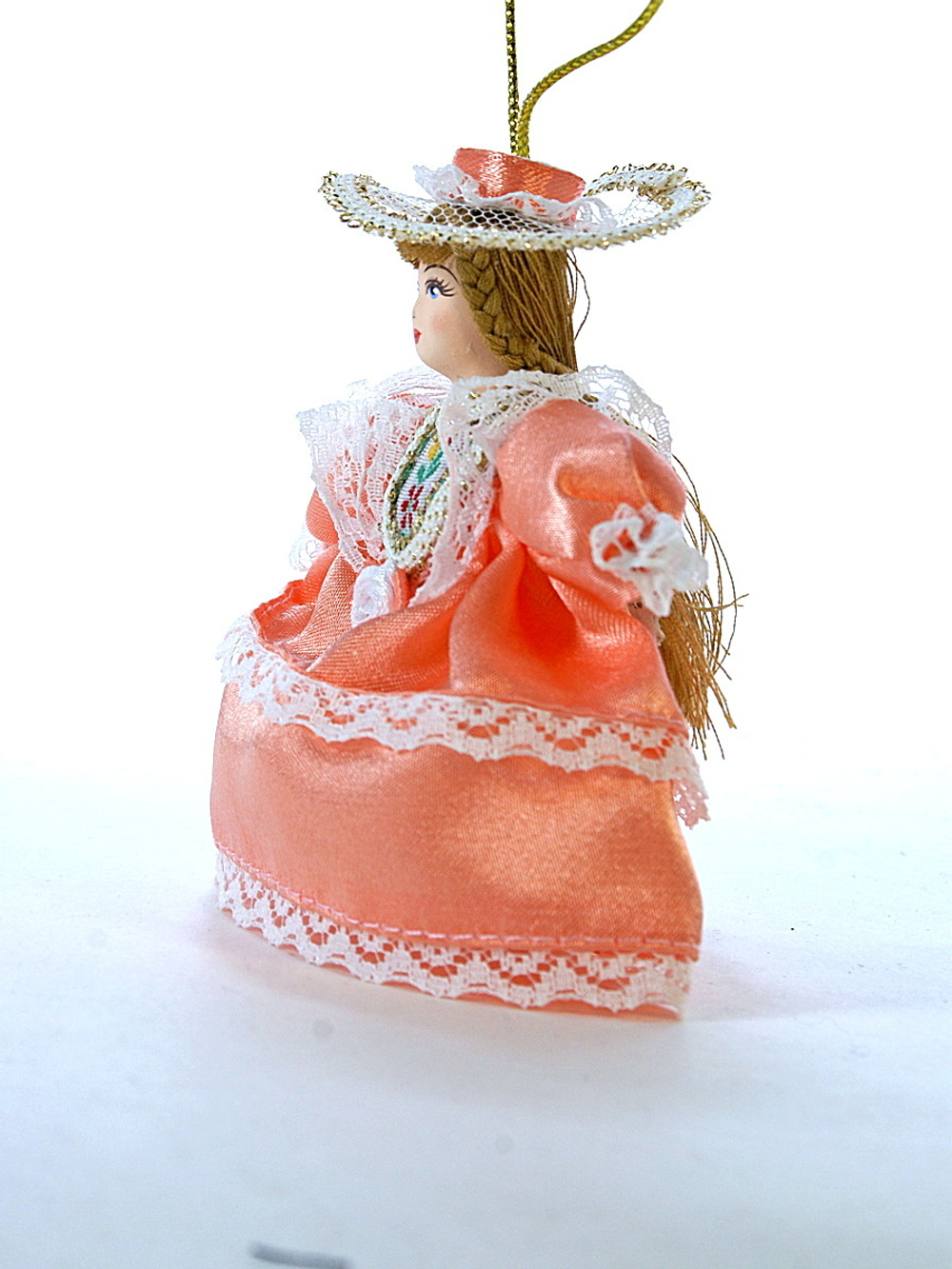 Кукла-подвеска Барышня в шляпке