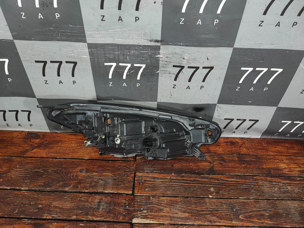 Фара левая LED Chery Tiggo 8 18-нв Б/У Оригинал 605000016AA