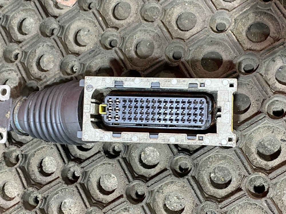 Проводка (дефект) двигателя MX340U1