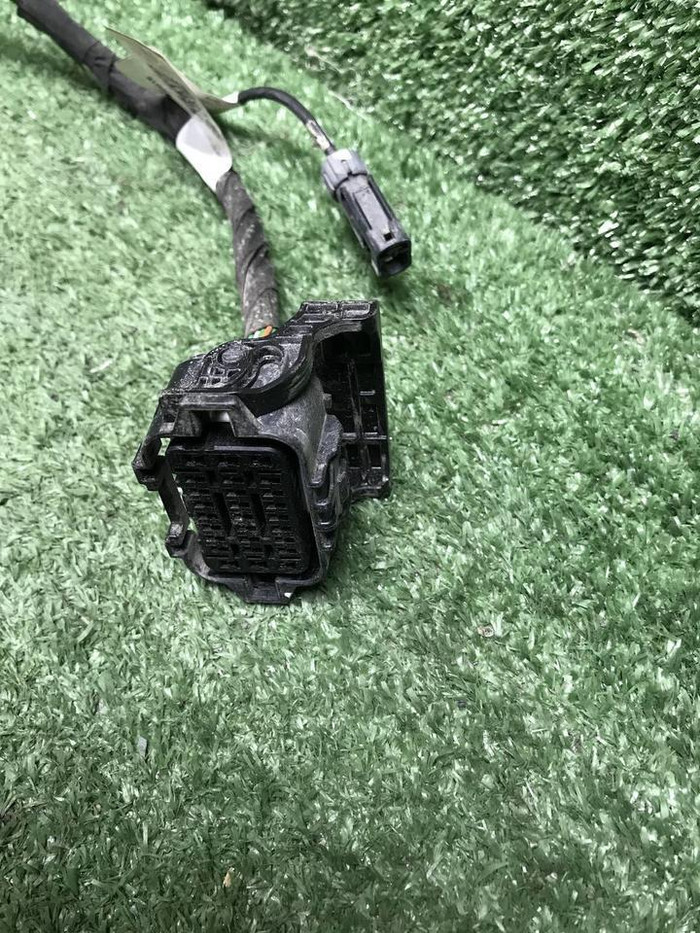 Проводка заднего бампера Lixiang L7 (2022-н.в.)