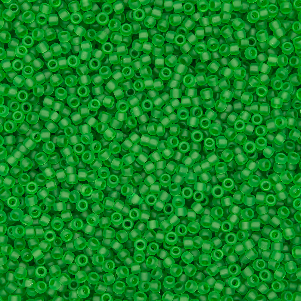 Японский бисер TOHO Round 15/0 (№7F), прозрачный матовый