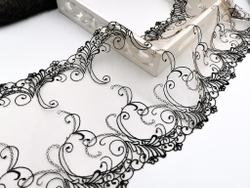 Вышивка на сетке,21,5 см, ЛЕВАЯ, узоры на телесном фоне (Артикул: VS-2032), м