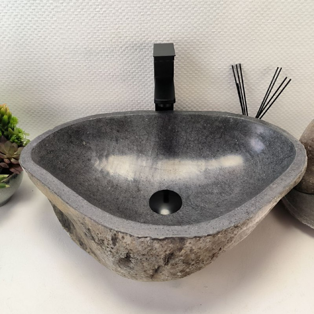 Раковина из речного камня RS-63571 (53*38*16) 0122