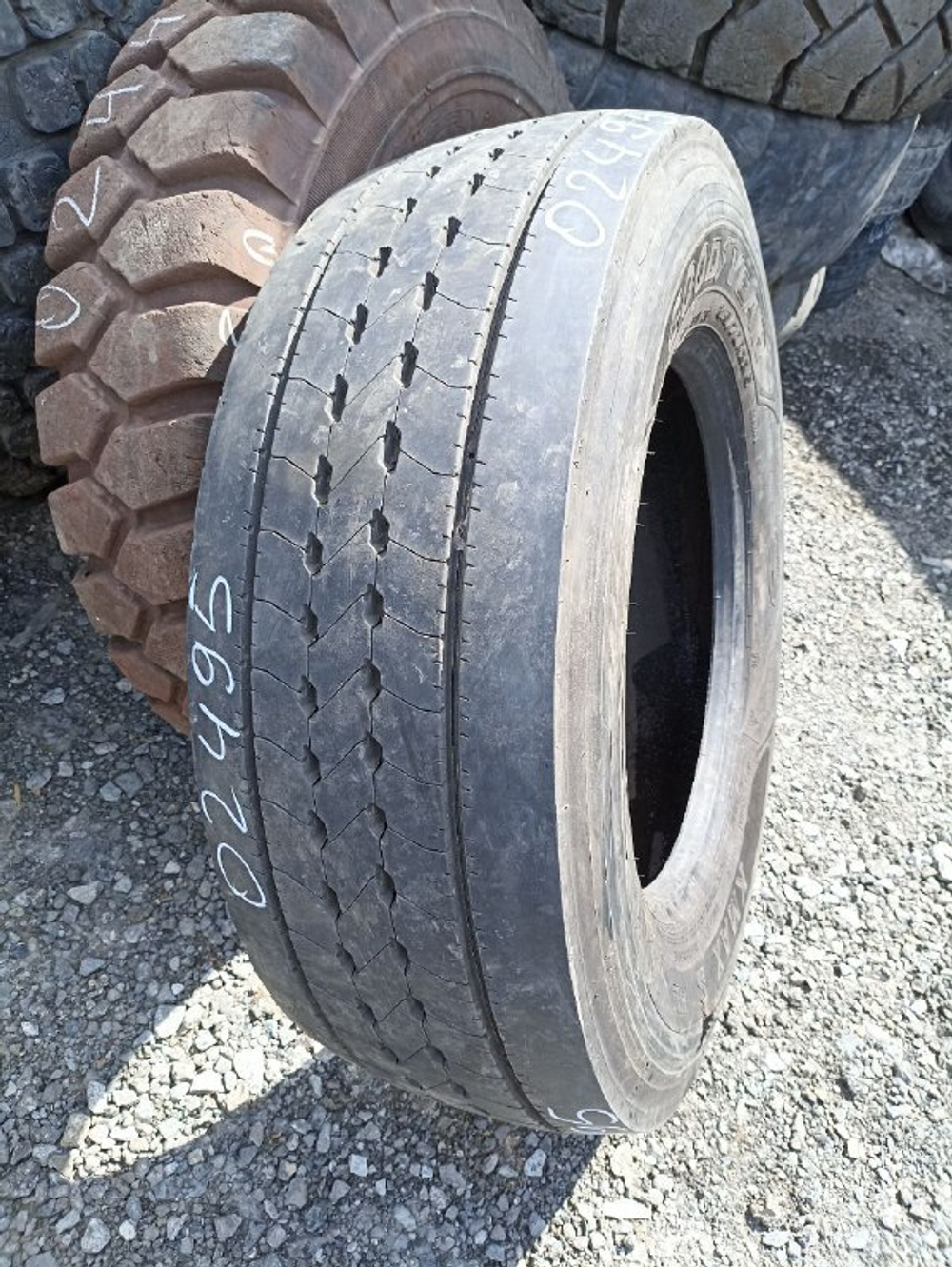 315/70R22.5 Goodyear KMAX S шина б/у
