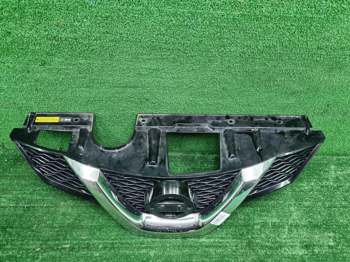 Решетка радиатора Nissan X-Trail t32 (2013-2019)