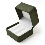 Ювелирный футляр серии «ГРАФ» с замшевой обтяжкой.