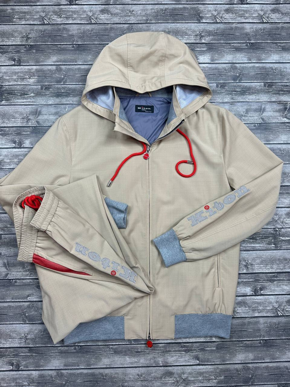 Спортивный костюм Kiton
