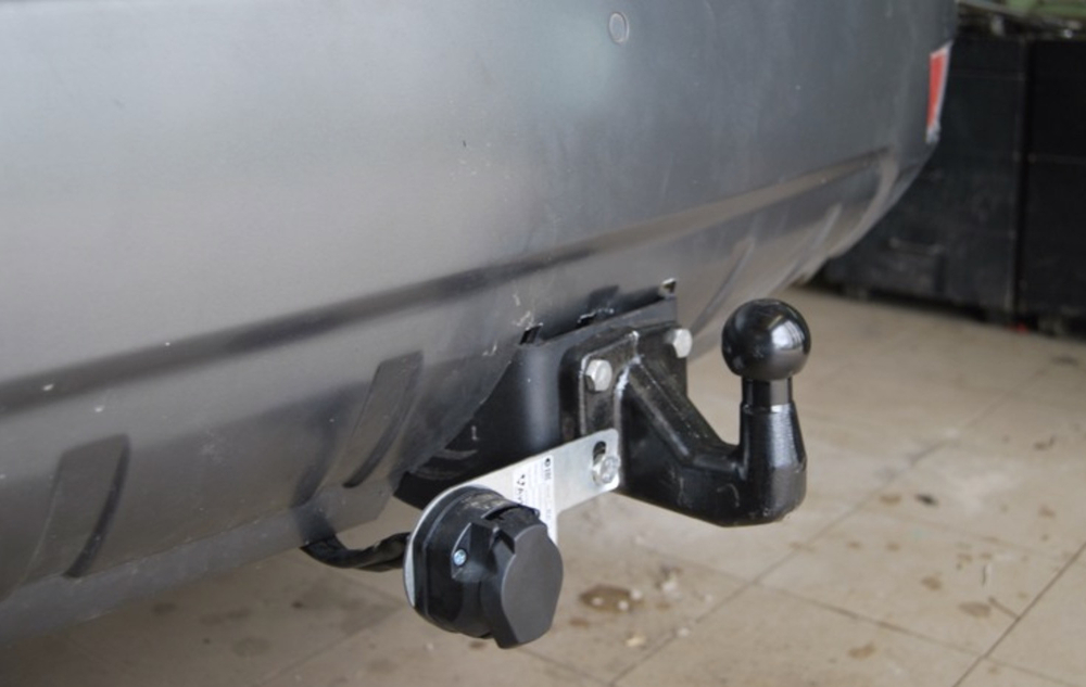 Фаркоп на Kia Mohave 2009-2016. Необходима подрезка бампера. Тип шара: A. Нагрузки: 1500/75 кг, KI 21