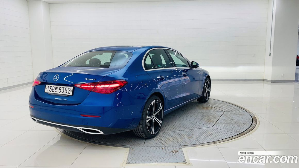Mercedes-Benz C-Class W206 C300 4MATIC Avangarde (10.2023)