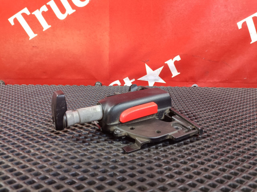 Замок двери внутренний правый 2018г.