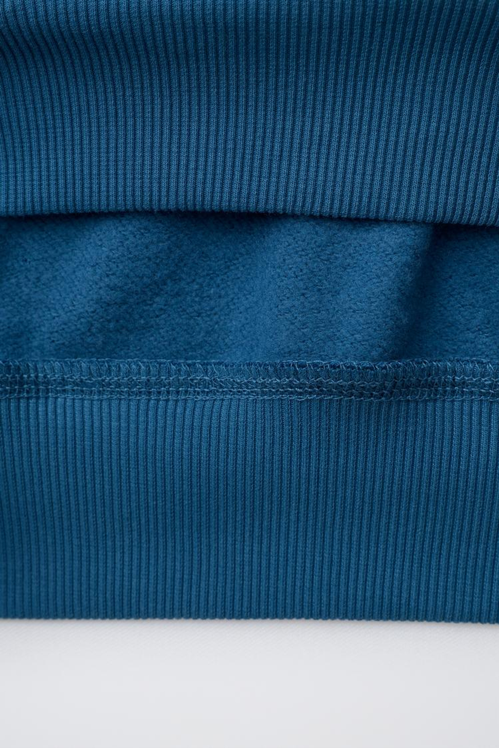 ZARA ТОЛСТОВКА С НАДПИСЬЮ , ЯРКО-СИНИЙ