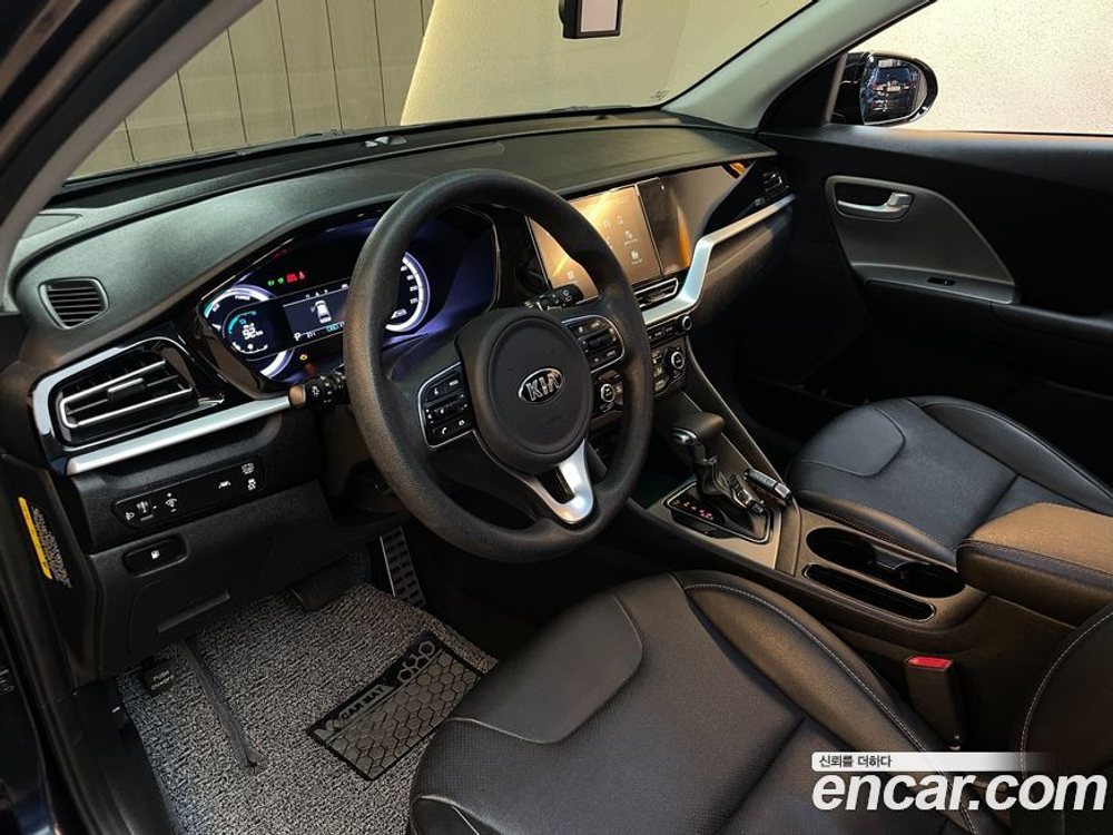 Kia The New Niro 1.6 HEV (05.2020)