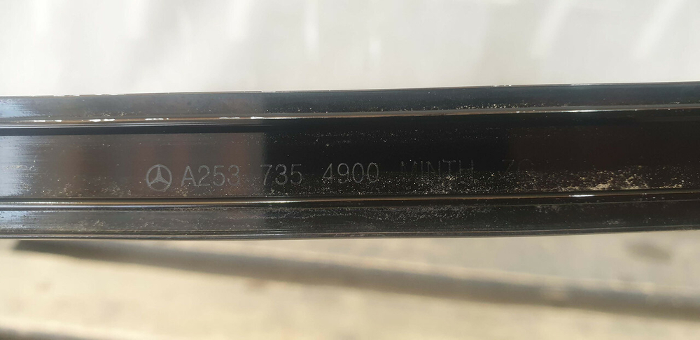 Молдинг двери задней левой GLC (C253) Coupe 16-нв Б/У Оригинал A2537354900