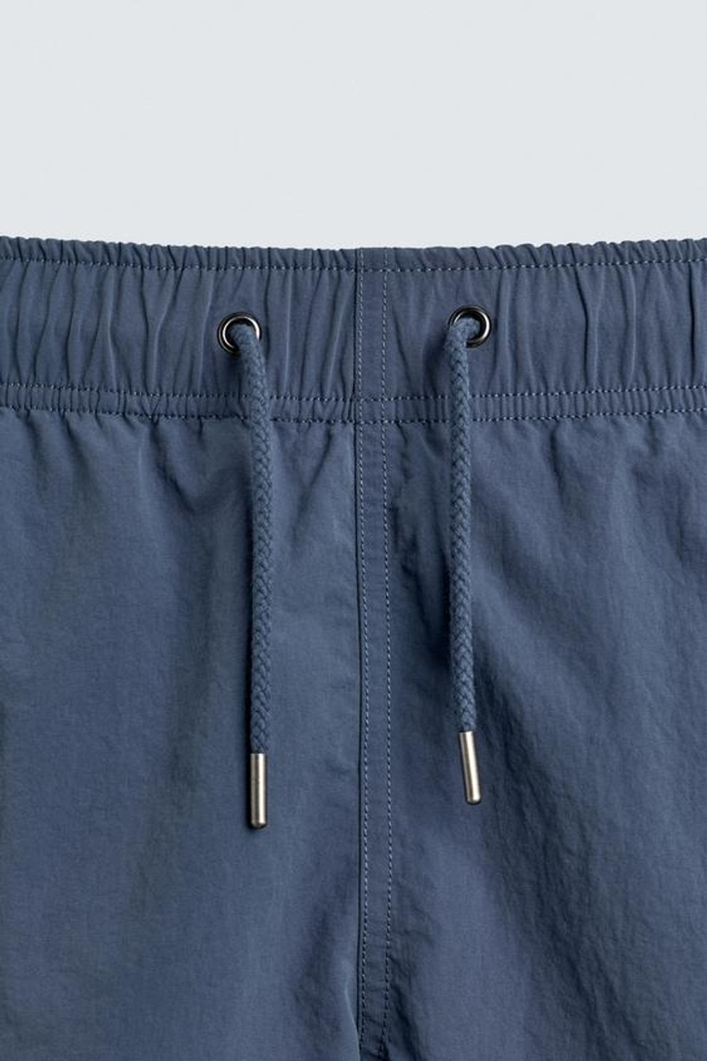 ZARA ДЛИННЫЕ ПЛАВКИ ИЗ ТЕХНИЧЕСКОЙ ТКАНИ, КОБАЛЬТОВЫЙ