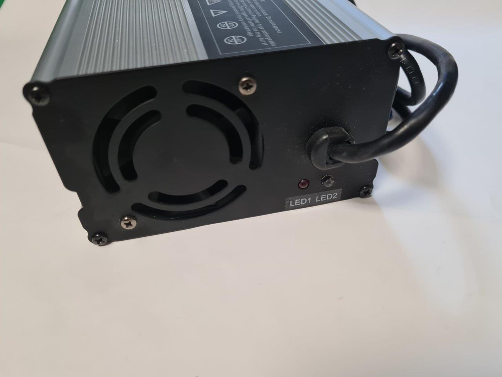 Зарядное устройство ET LP32-30