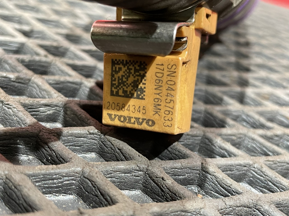 Форсунка топливная