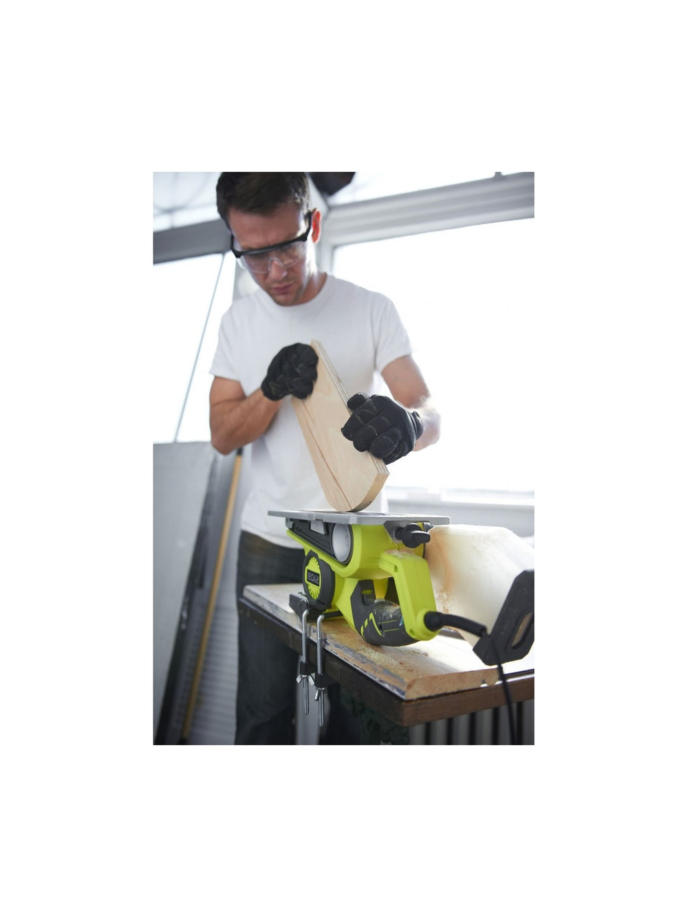 Ленточная шлифмашина Ryobi EBS800V 5133001146