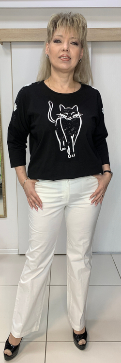 Классические белые немецкие брюки