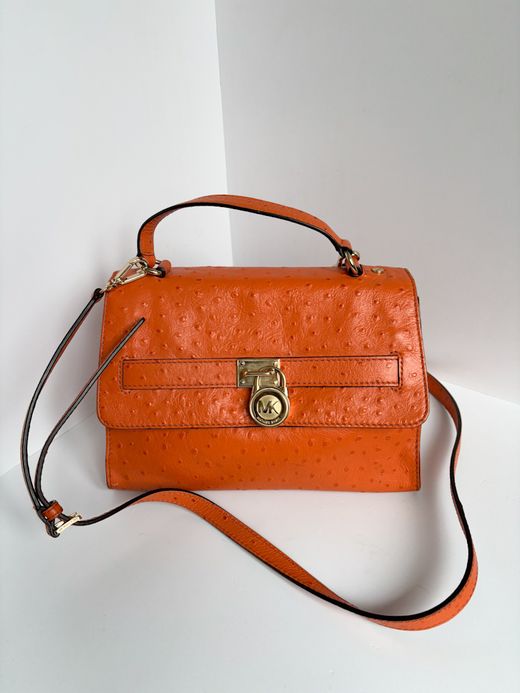 Кожаная сумка Michael Kors