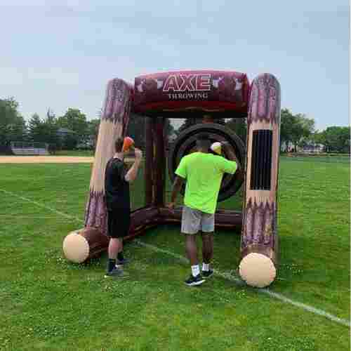 Надувной дартс «Меткий топор» на подкачке, диаметр 4 м, размер 4×3×4 м