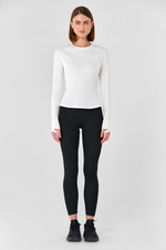 Лонгслив приталенный с рельефом