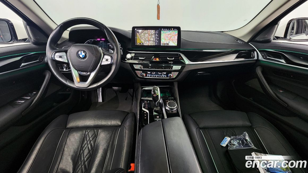 BMW 5 Series (G30) 530e Luxury (07.2021)