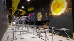 БАТУТНАЯ АРЕНА "ЗВЕЗДА" - СООТВЕТСТВУЕТ ЕВРОПЕЙСКОМУ СТАНДАРТУ "2 PfG 2524 - TRAMPOLINE COURTS" - СОПРОВОЖДАЕТСЯ СЕРТИФИКАТОМ TÜV