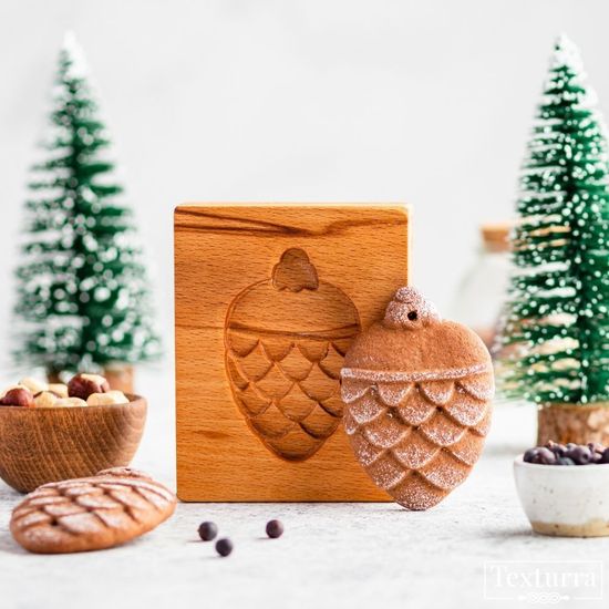 Пряничная форма Шишка (серия Новогодние игрушки)