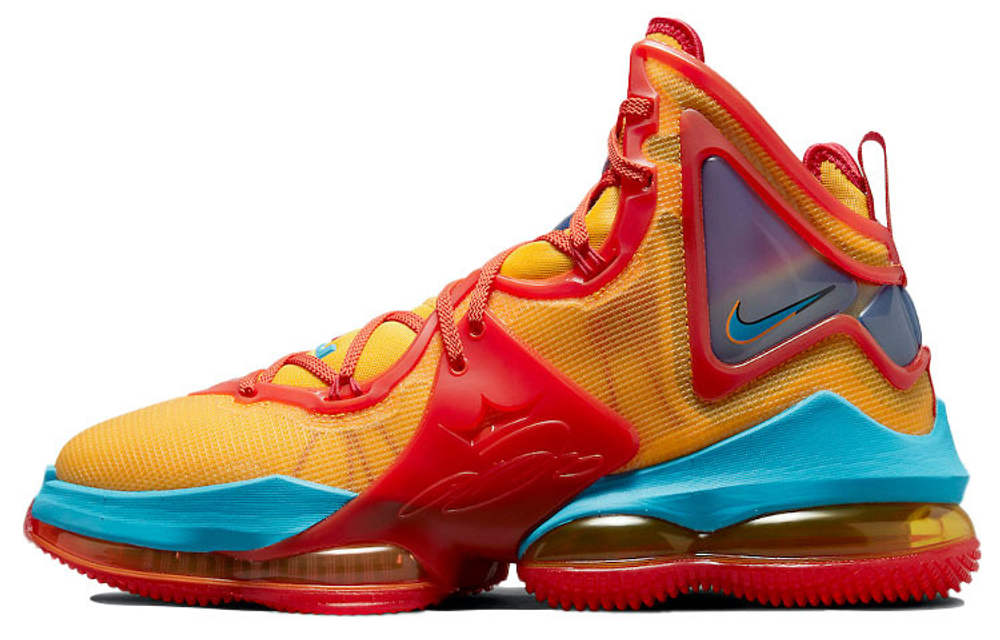 Кроссовки Nike Lebron 19 "Tune Squad"